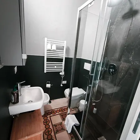 5 Terre Apartment